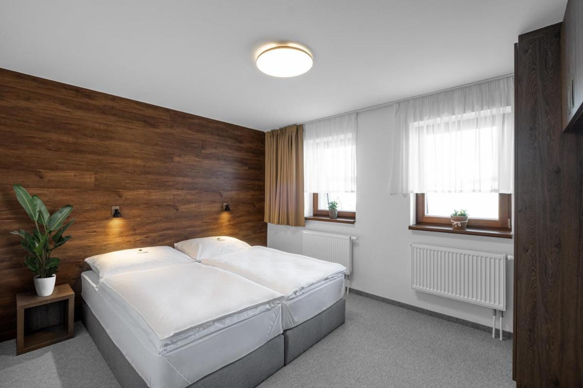 Keilberg Resort Loucna pod Klinovcem Ngoại thất bức ảnh